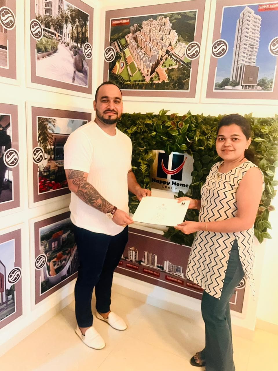 Estate Harbor business moment 1