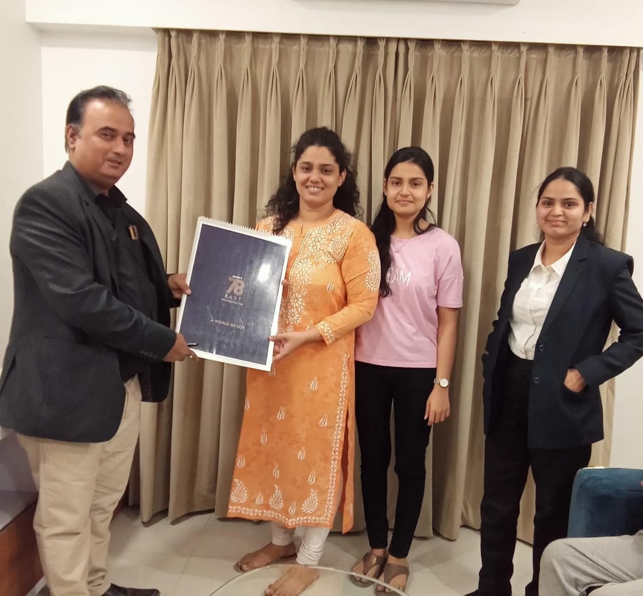 Estate Harbor business moment 10